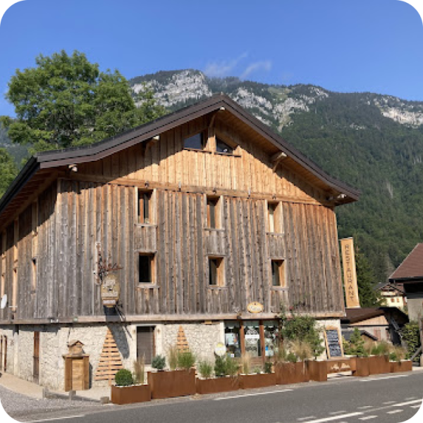 Chambres d'Hôtes - Auberge Au Cœur des Monts - Restaurant Entremont - Restaurant Saint-Laurent